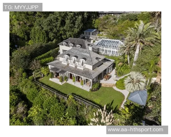 珍妮花费420万美元购海滨豪宅100亿财富面前显得微不足道