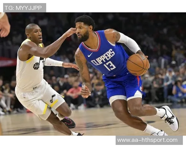 火力全开伦纳德三分雨下狂砍35分助球队逆转第三节独得19分展现统治力