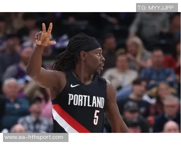 比卢普斯透露季前赛策略霍勒迪首战下半场缺席或调整先发阵容