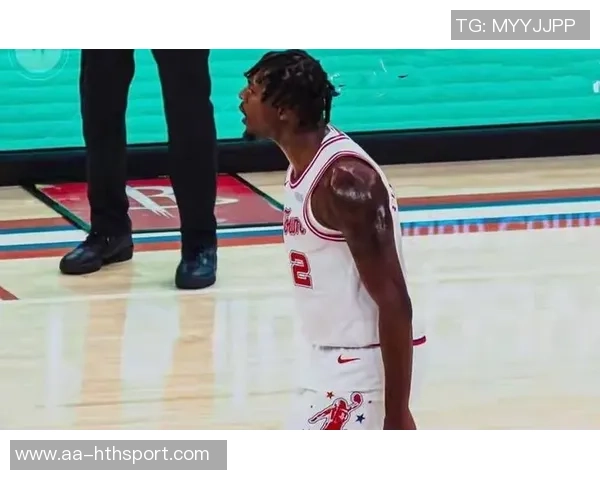 芬尼史密斯复出首战失利火箭连胜四场的辉煌被打破