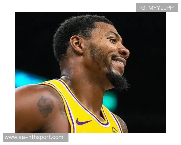 斯玛特今日表现出色教会黄蜂年轻球员防守的真谛