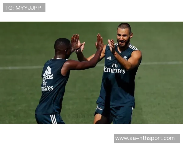 皇马双子星状态火热姆巴佩维尼修斯场均评分均超八分 皇马双子星状态火热姆巴佩维尼修斯场均评分均超八分