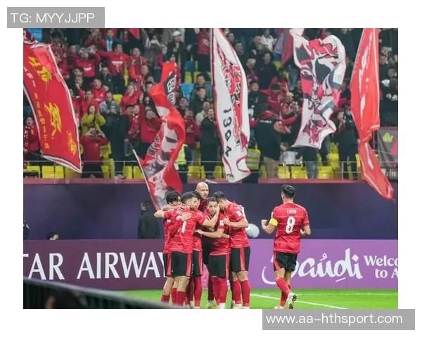 海港队2025至2026亚冠精英联赛赛程揭晓携手并肩全力以赴迎接挑战 海港队2025至2026亚冠精英联赛赛程揭晓携手并肩全力以赴迎接挑战